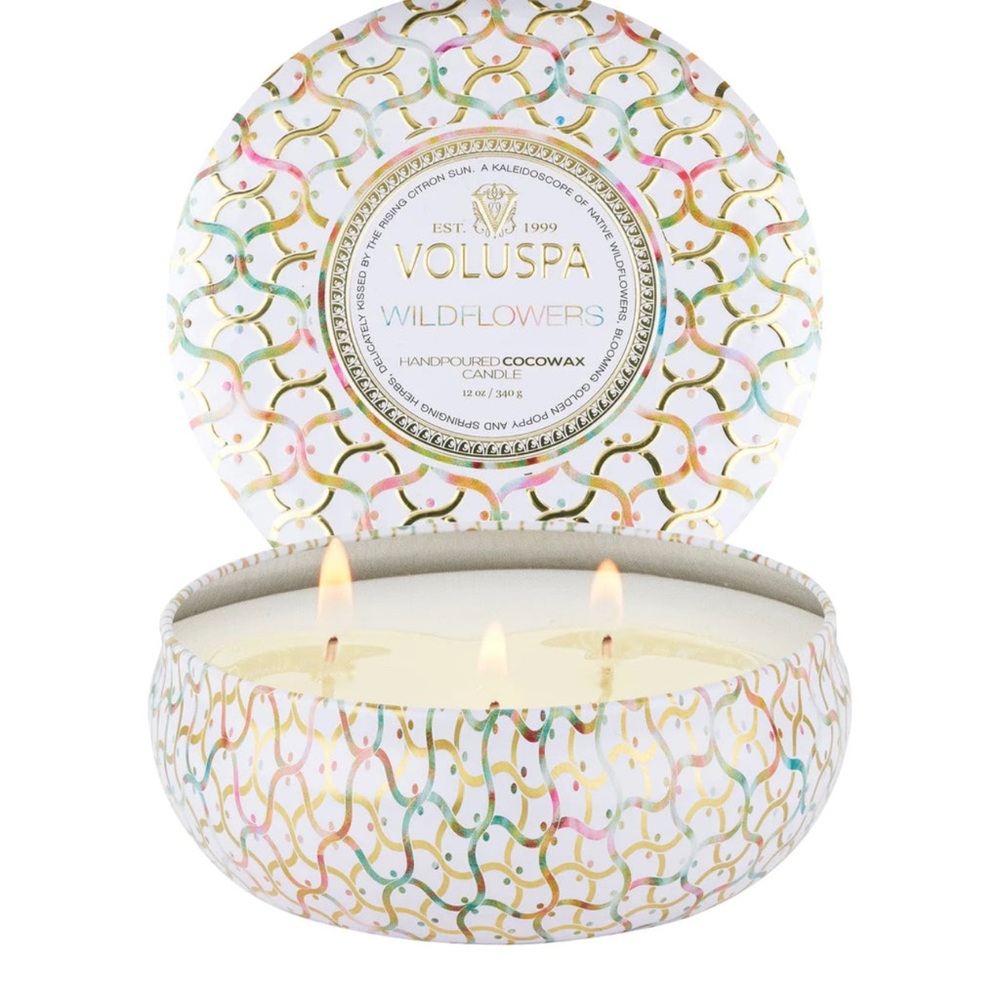 NEW 🔥Voluspa 🔥Wildflowers 3 Wick Candle Tin price firm!